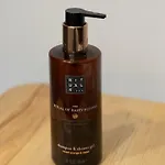 Janika's